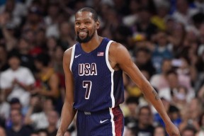 亚博体育-杜兰特在塞尔维亚队比赛中战术调整，战术调整引发热议！的简单介绍